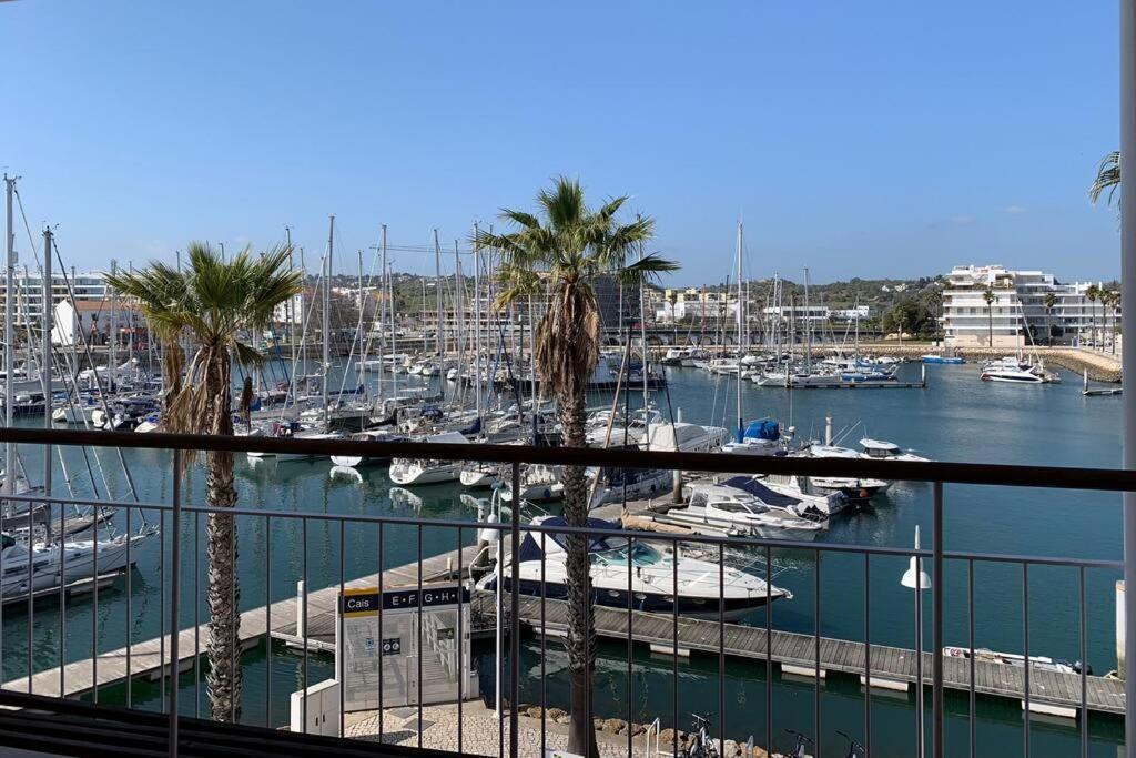 Apartamento Marina Mar Lagos Luaran gambar