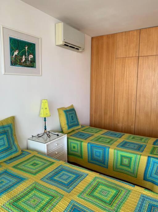 Apartamento Marina Mar Lagos Luaran gambar